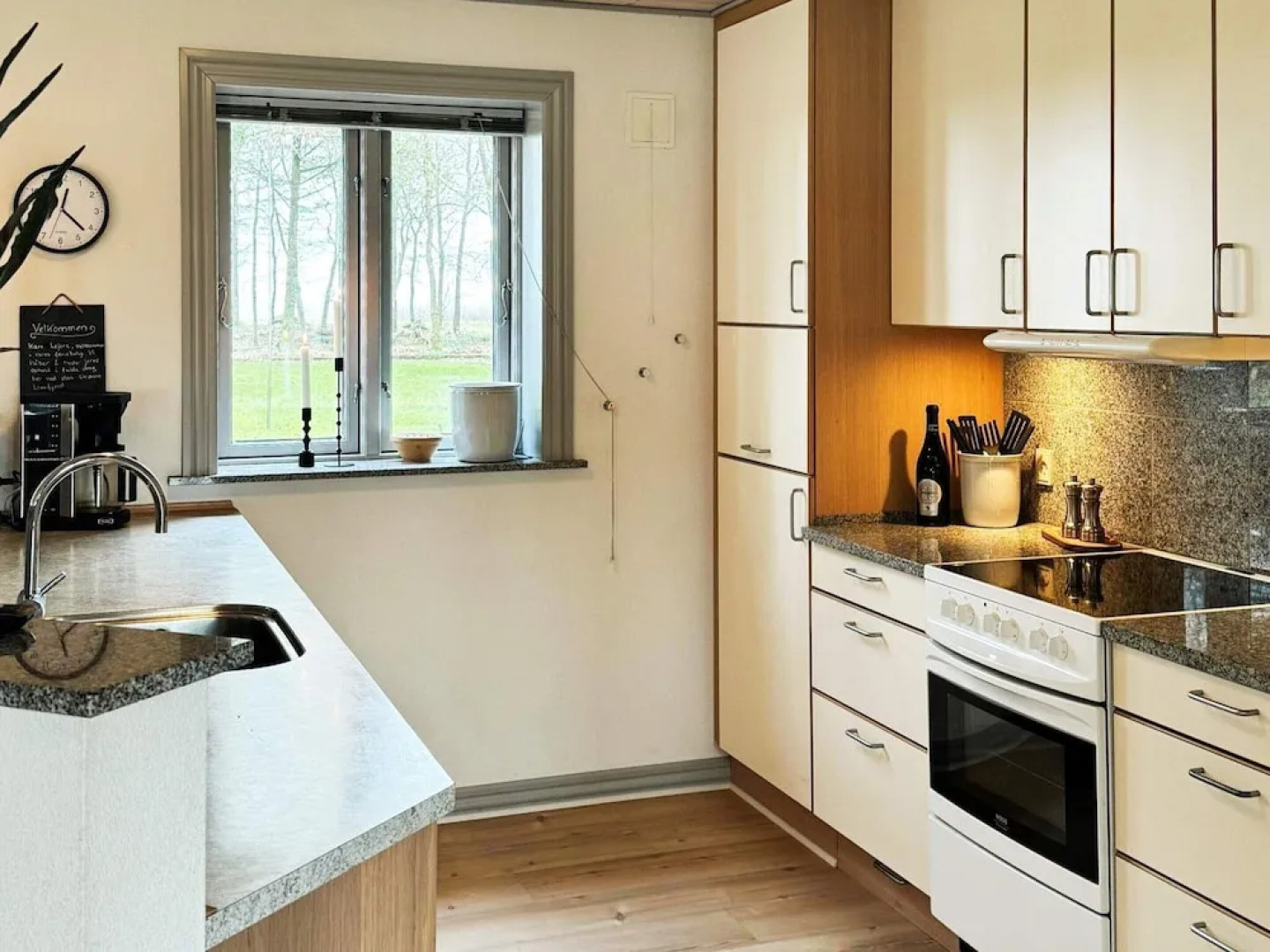 8 Person Holiday Home in Thyholm