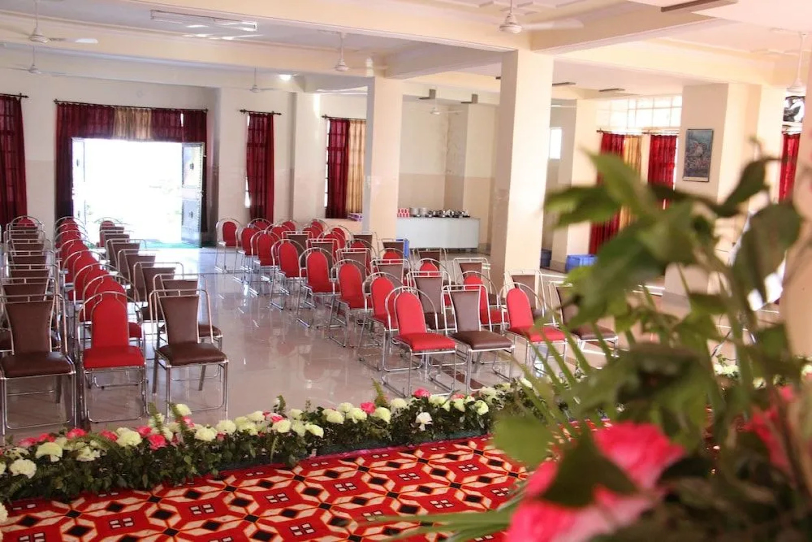 Dee Jay Hotel and Restaurant