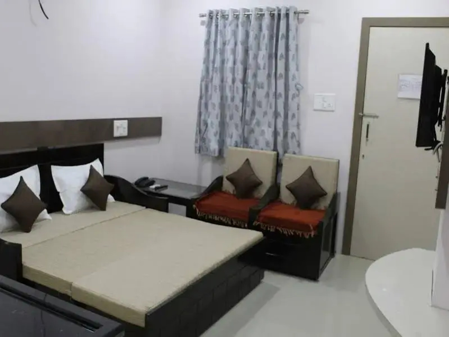 Divya Jyot Residency