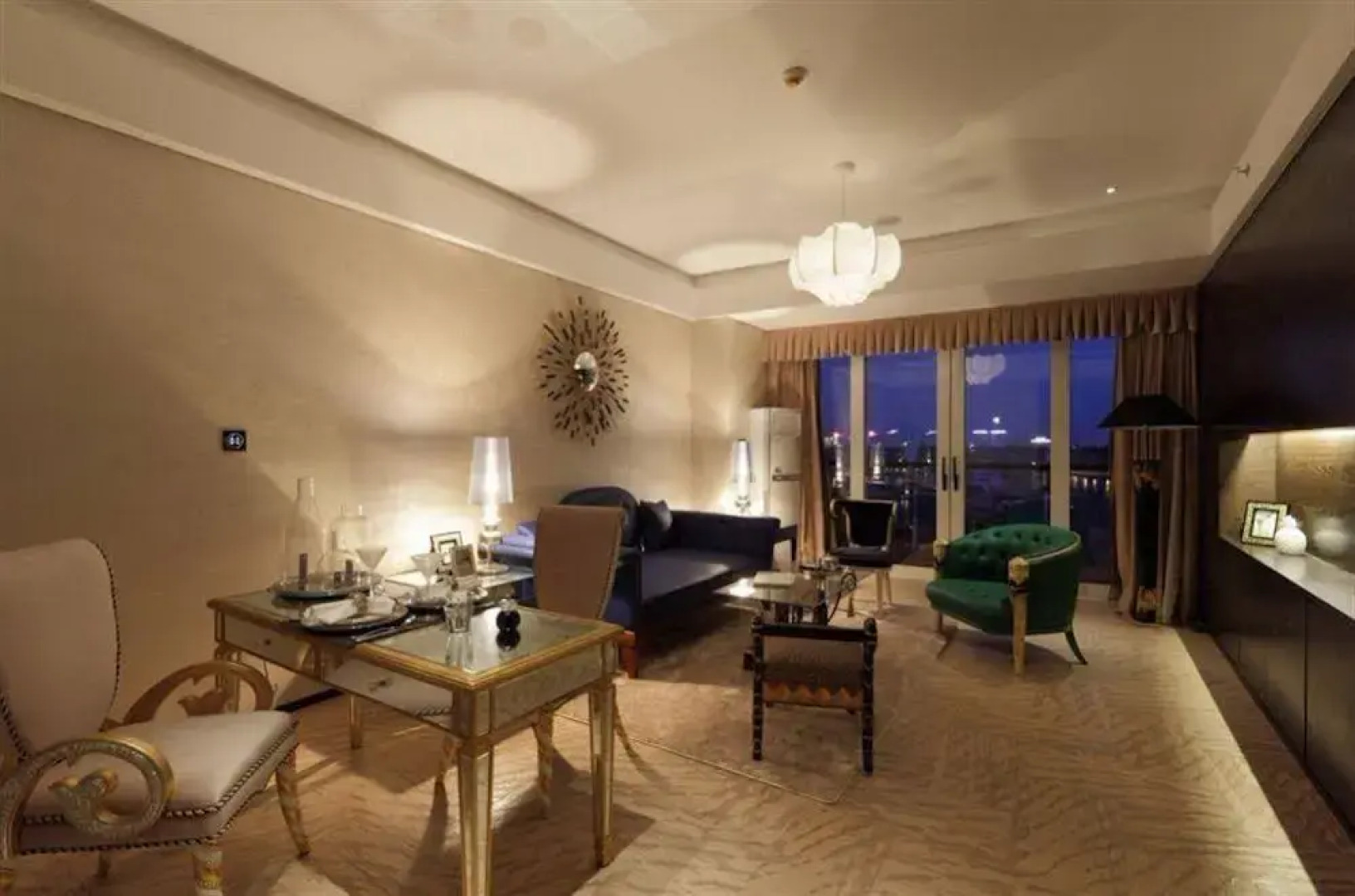 Reclusive Life Phoenix Island