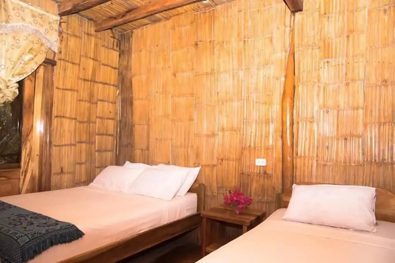 Hostal Rutamar - Hostel