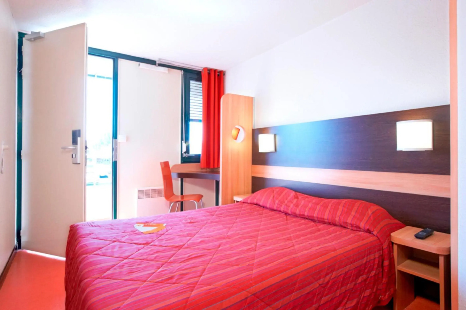 FASTHOTEL Reims Est - Taissy