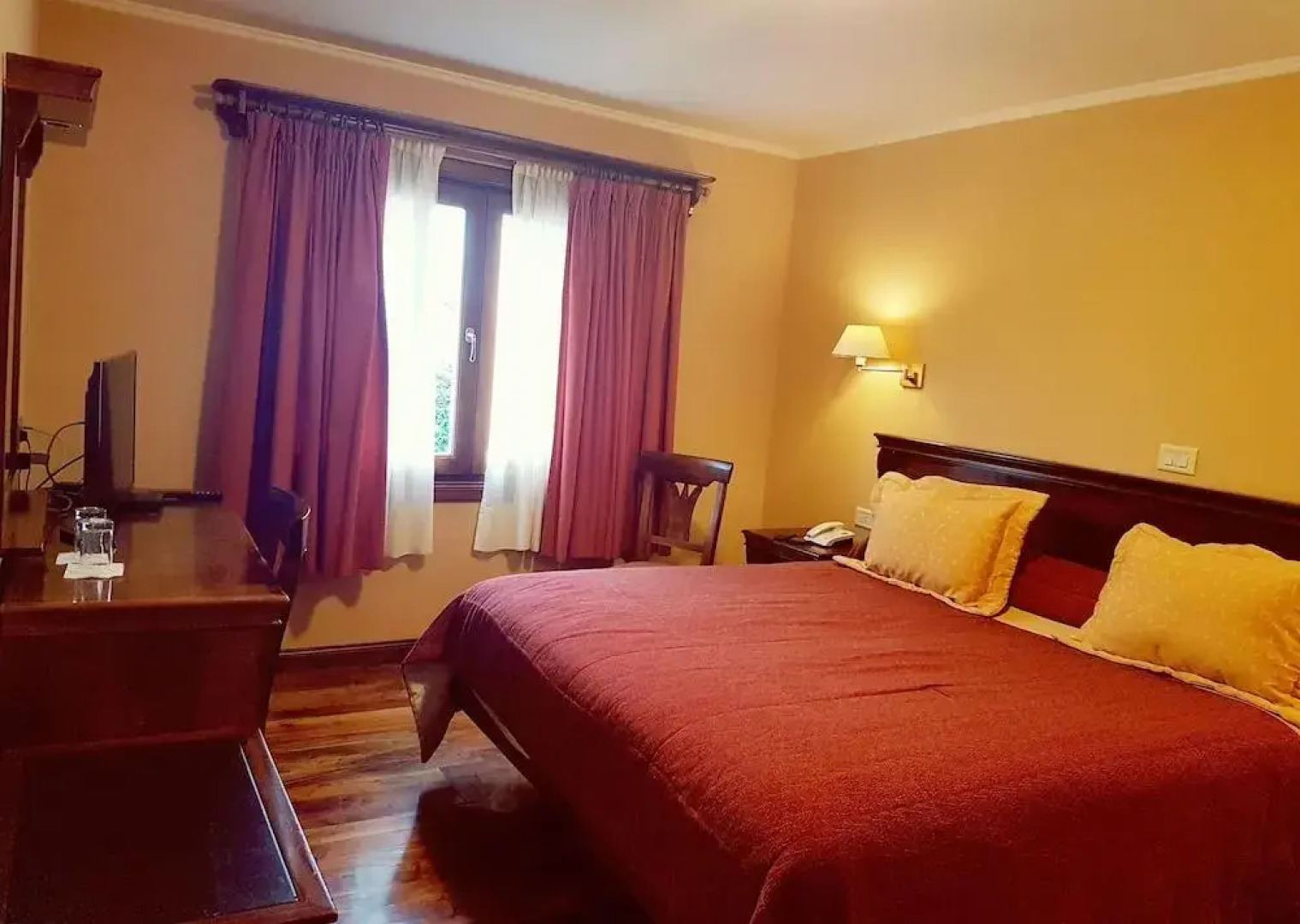 Patagonia Queen Hotel Boutique