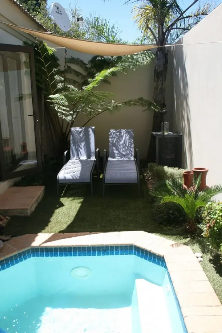 Eagle Rock Executive Guest House