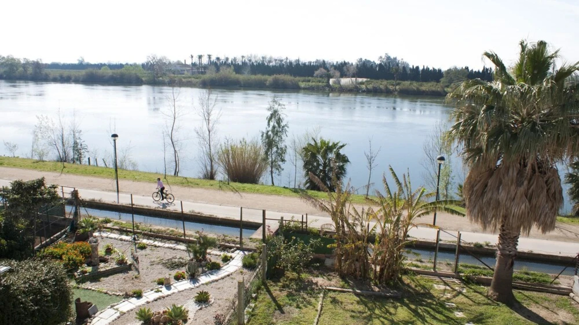 House With 4 Bedrooms in Deltebre, With Wonderful Lake View, Furnished