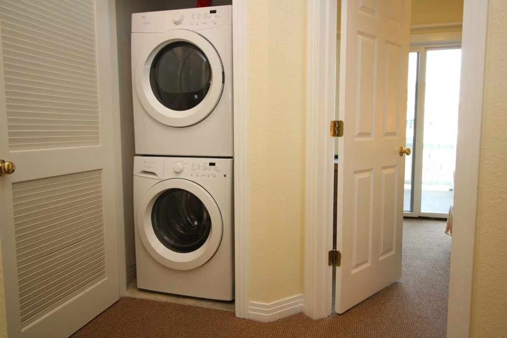 Cambridge Cove at Bermuda Bay by Kees Vacations