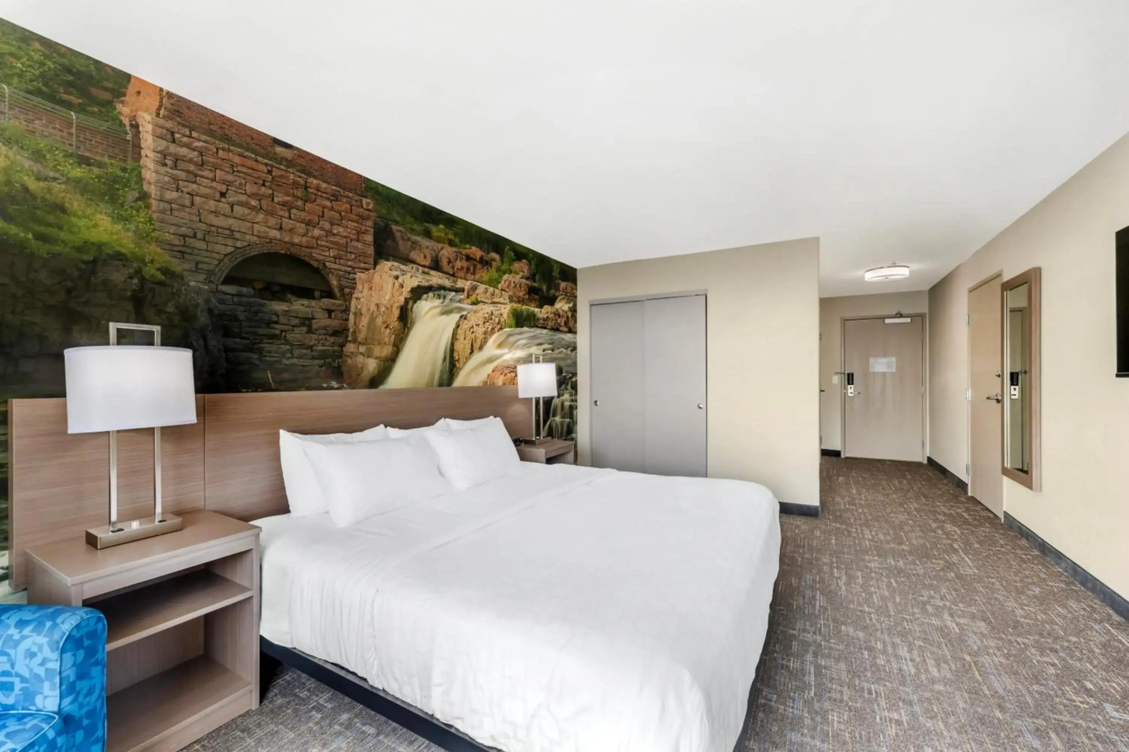 Clarion Pointe Sioux Falls Airport