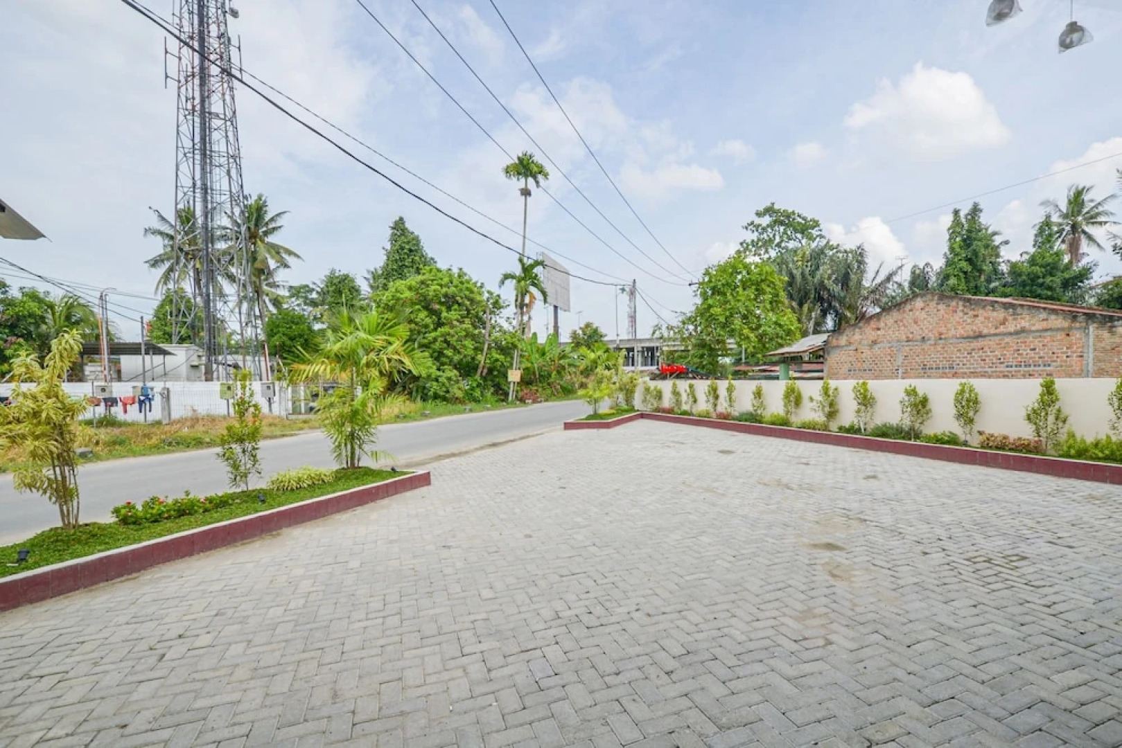 OYO 90259 Apollo Inn