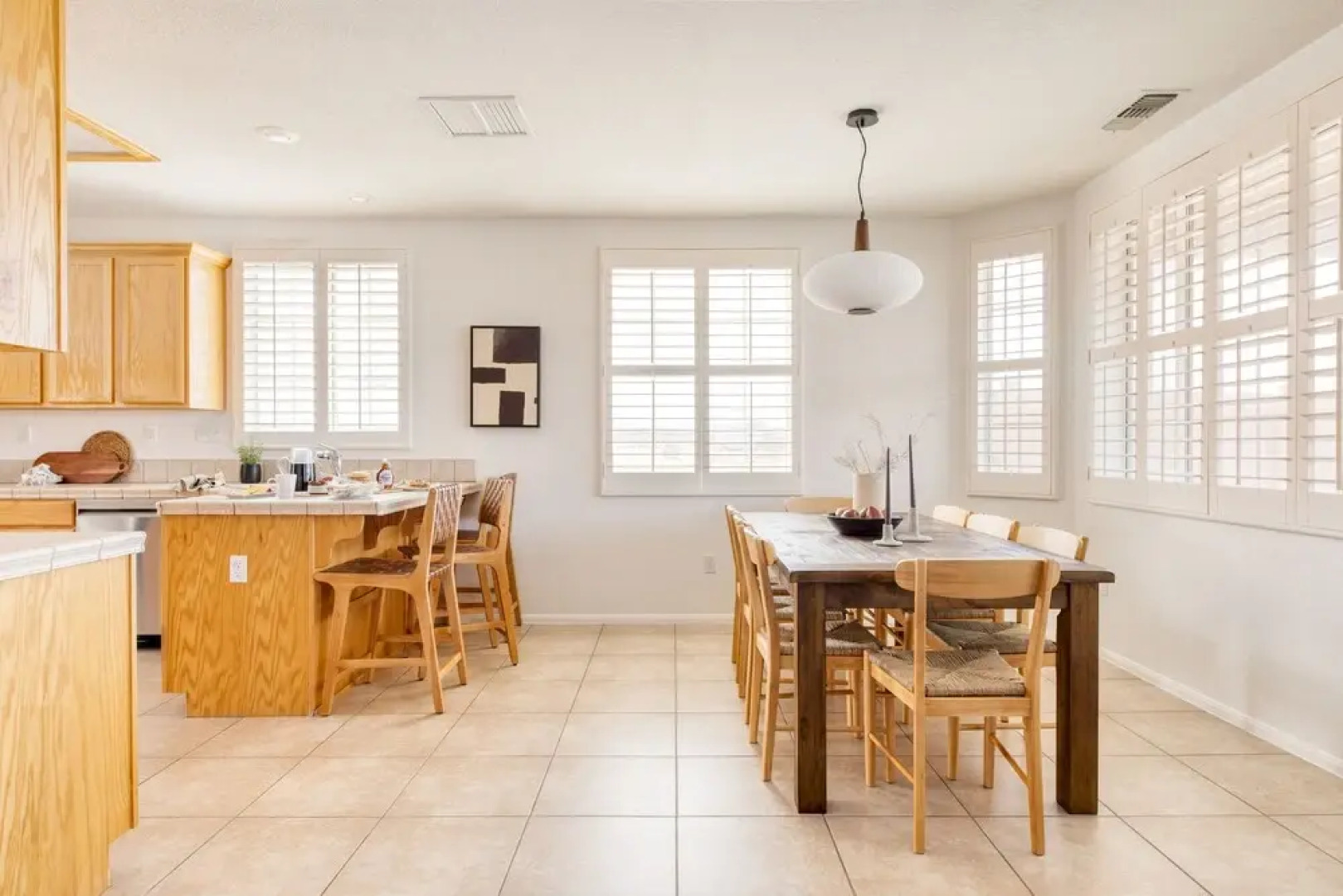 Salton by Avantstay Luxury Desert Estate w/ A Gorgeous Interior, Pool, Patio & Ping Pong!