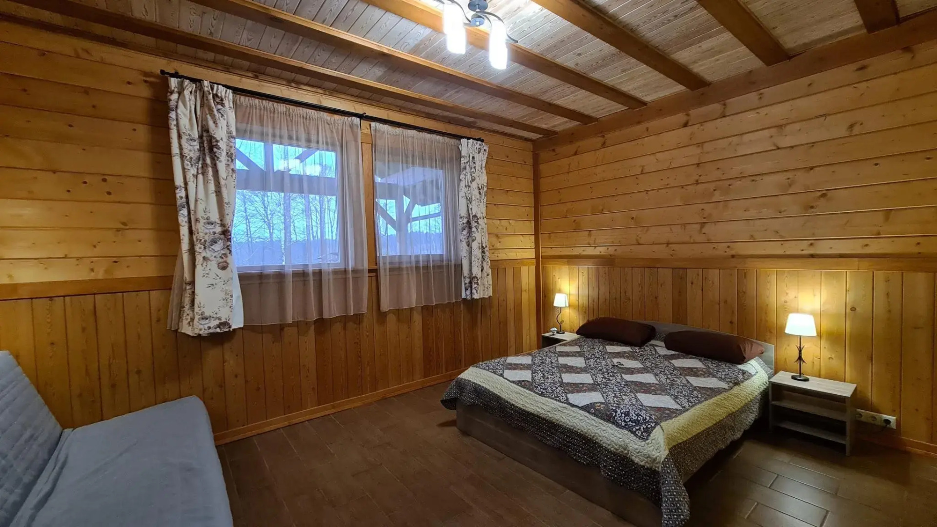 Коттедж А6 на базе отдыха Новинки Парк