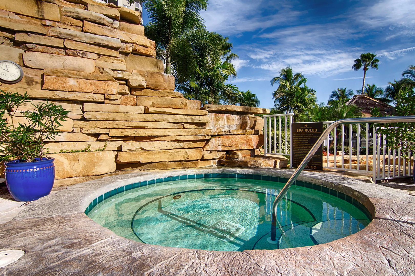 Pointe Estero Beach Resort