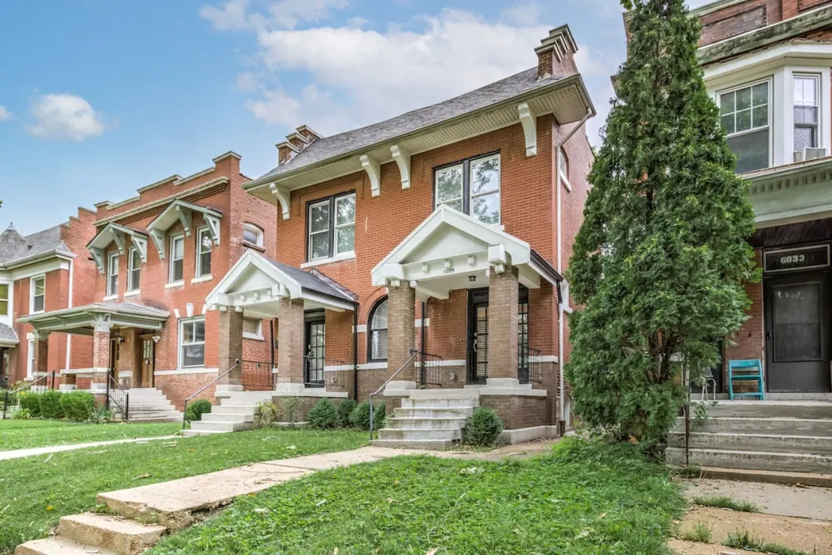 Expansive Downtown Home | JZ Vacation Rentals