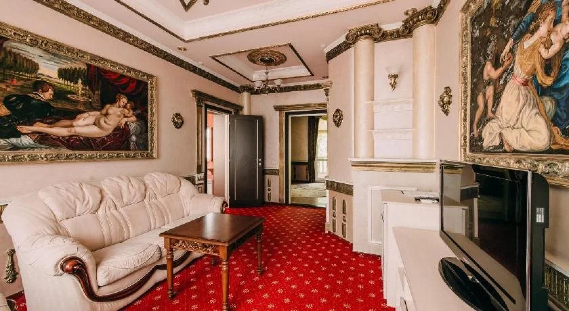 Urartu Hotel