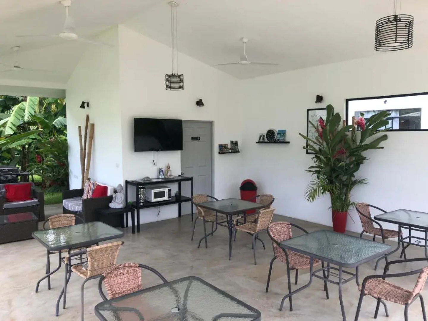 Seahorse Resort and Dive Center