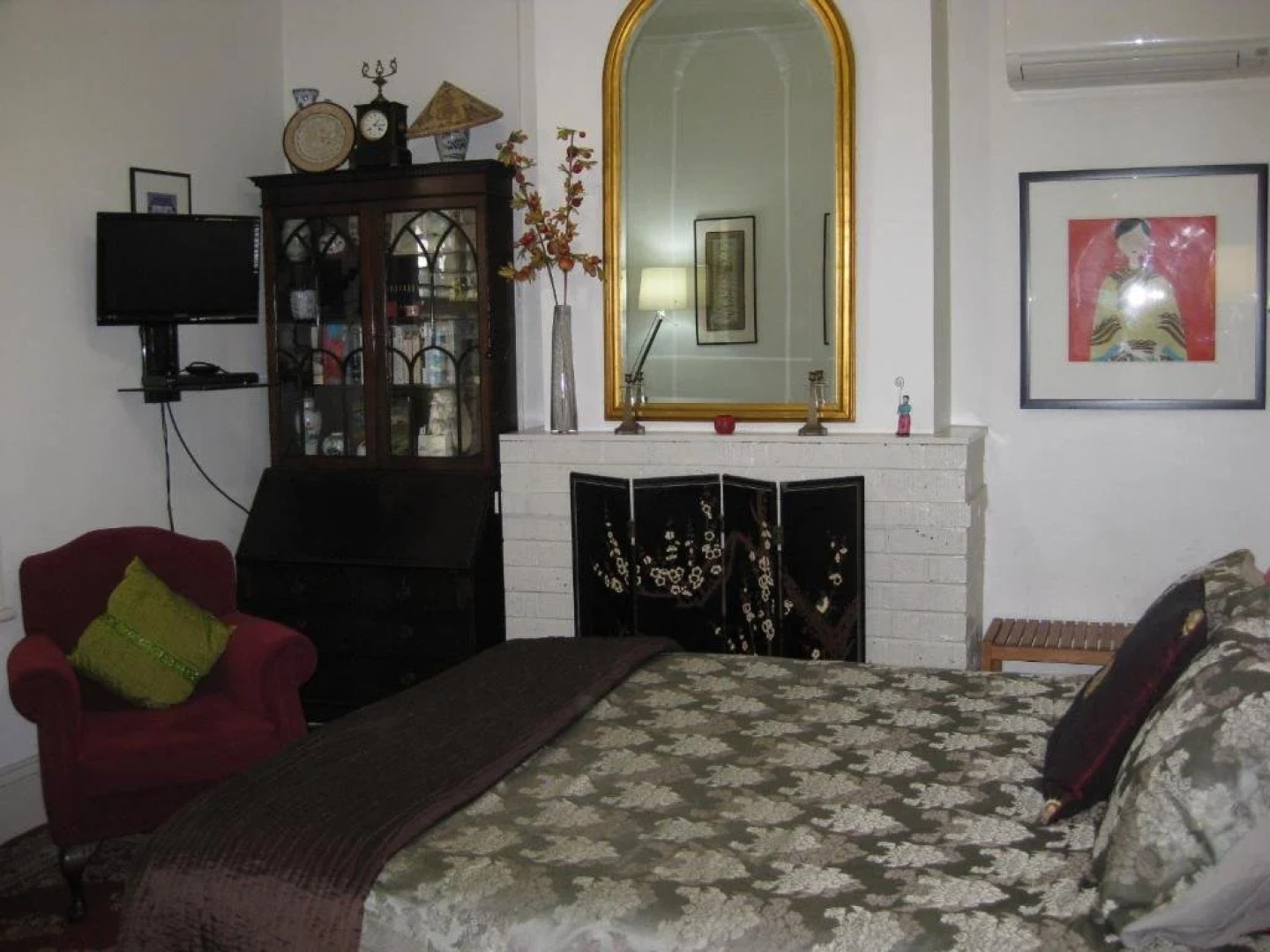 Three Chimneys Bed and Breakfast Boutique Guest House