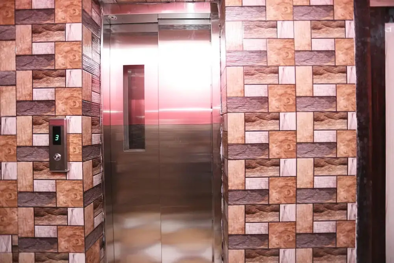 OYO 24770 Hotel Siddhi