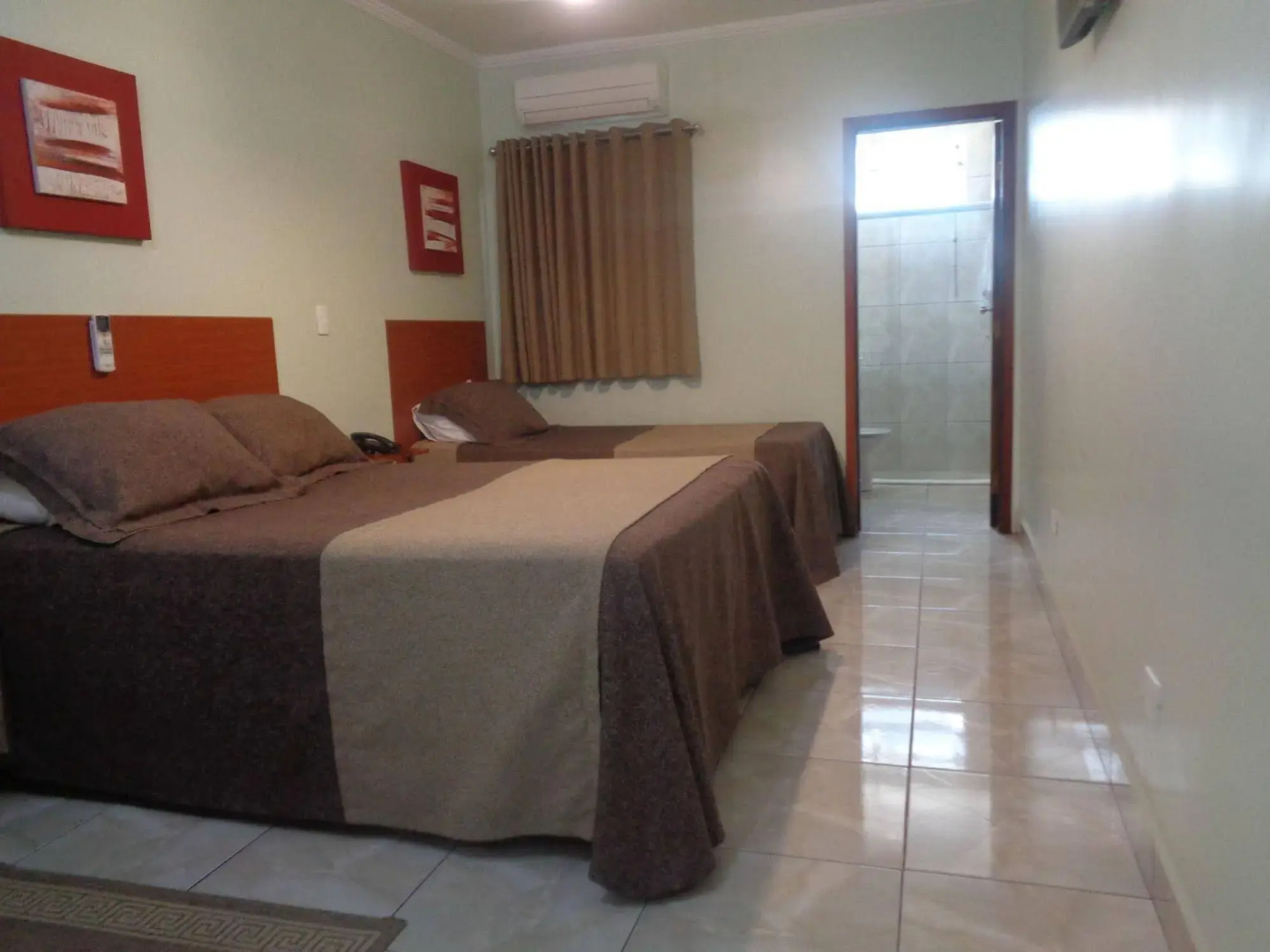 Rio Claro Plaza Hotel