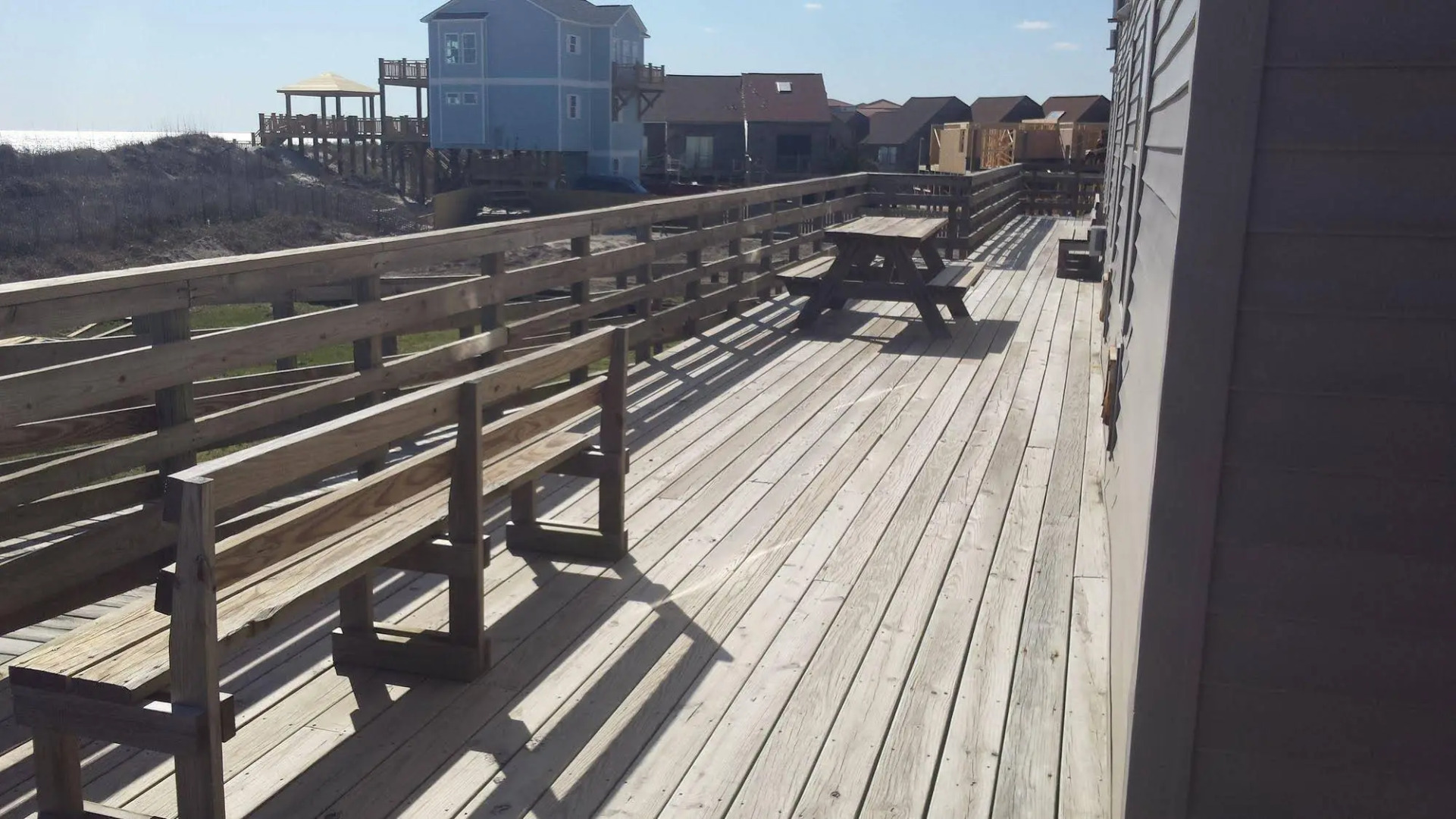 Seaview Pier and Motel