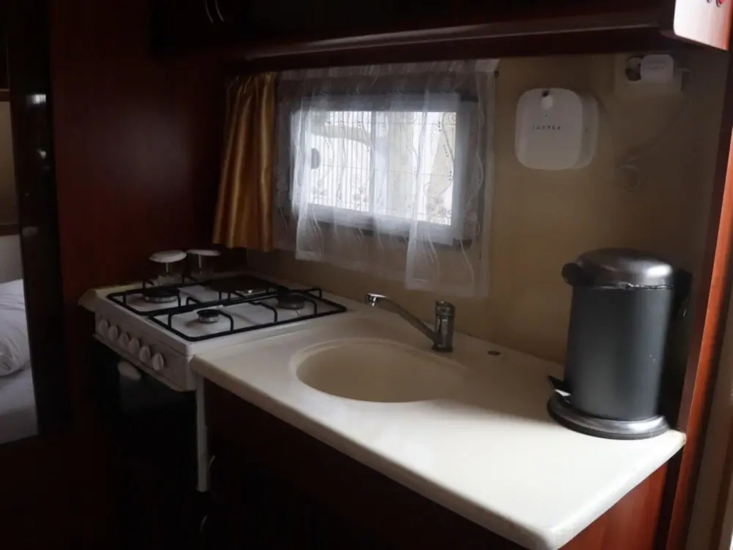 Cozy Caravan Surrounded by Nature in Iznik Bursa