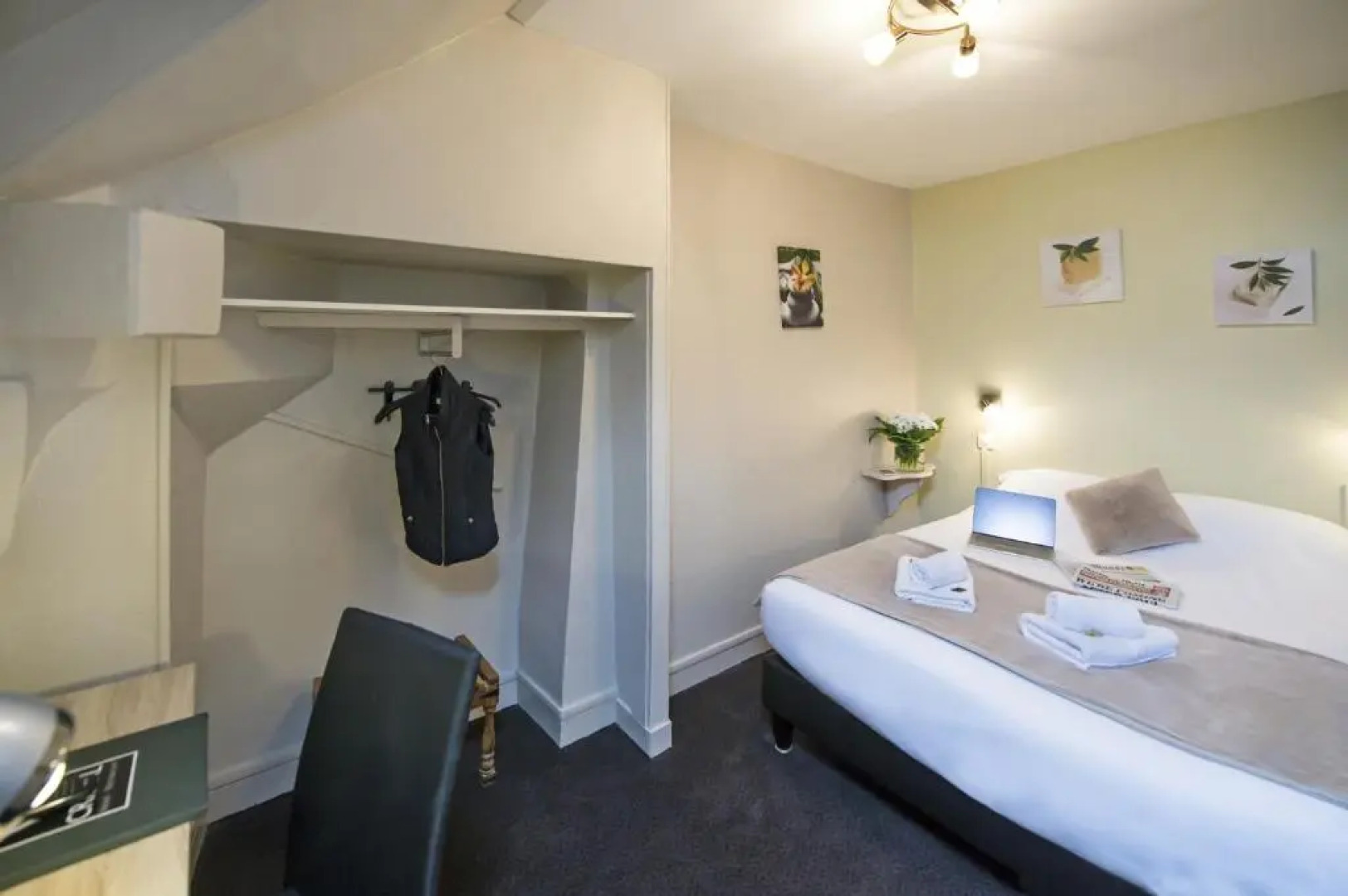 Cristal Hotel Restaurant