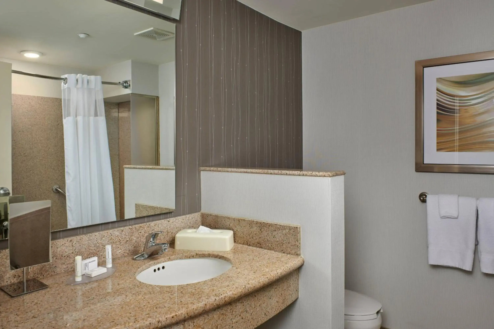 Courtyard by Marriott Bristol