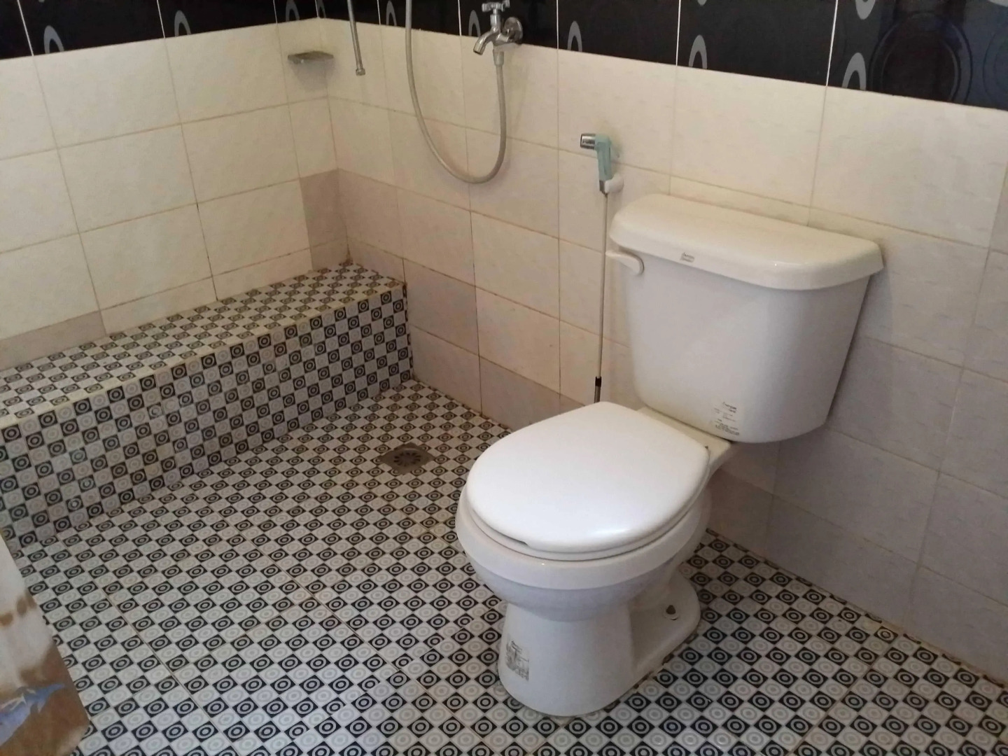 Talindak Beach Cottages