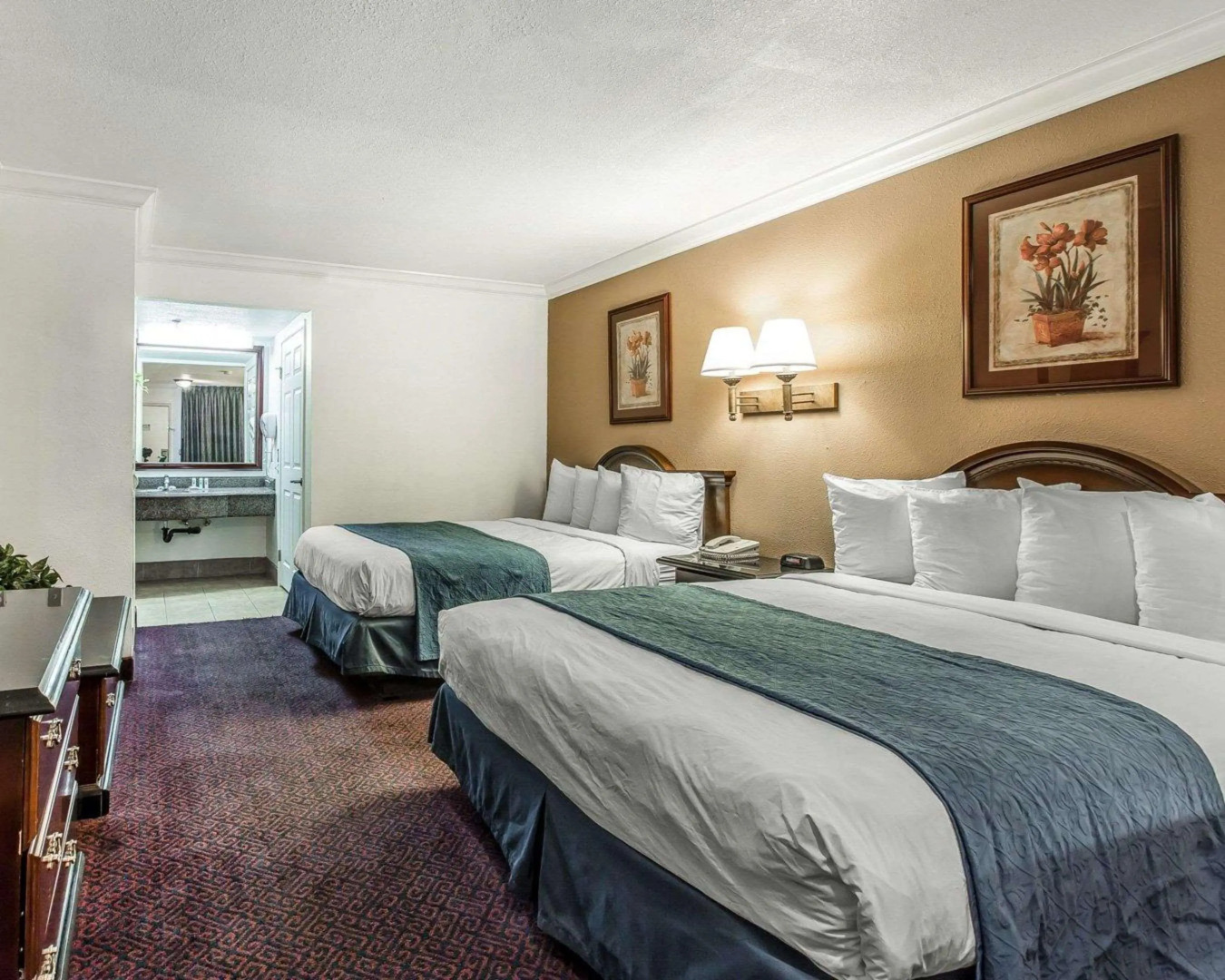Quality Inn Hemet - San Jacinto