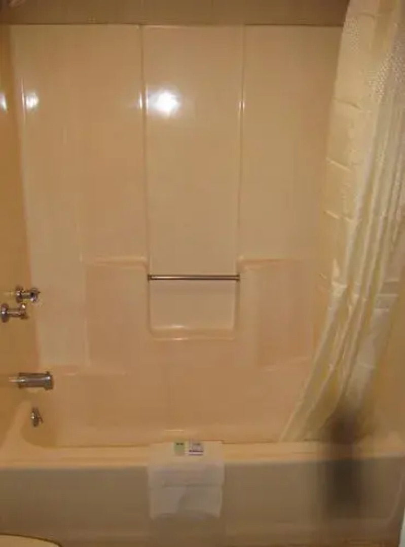 Red Carpet Inn Endicott