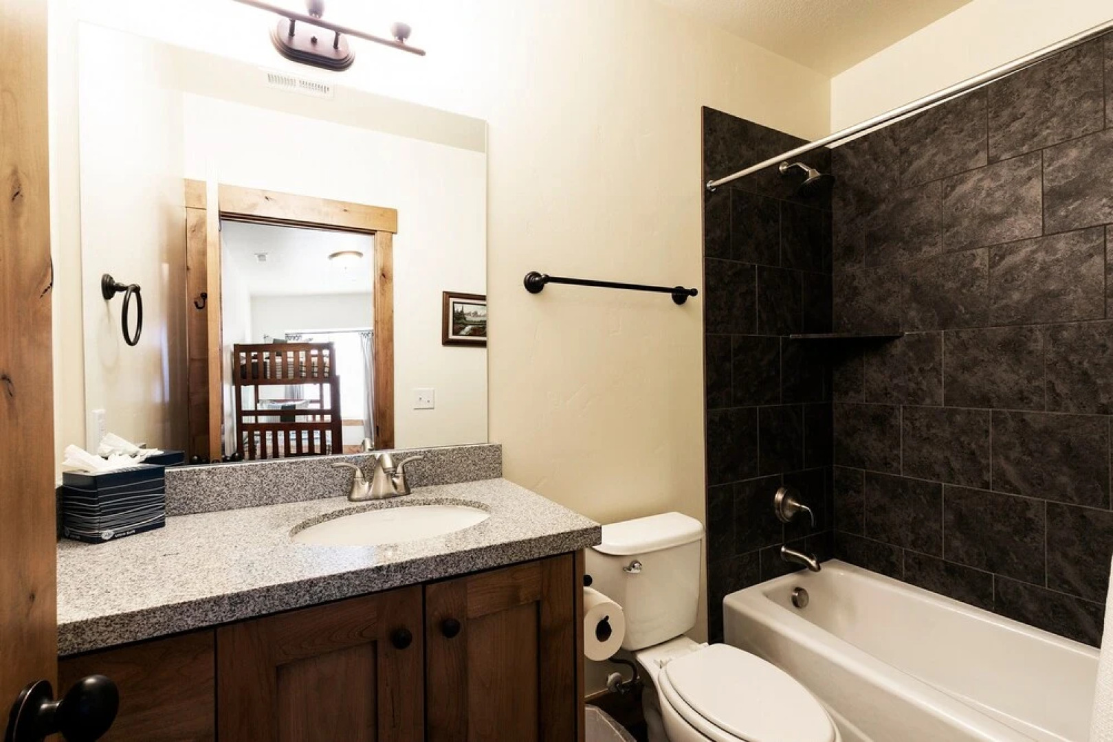 Parks Edge 1119 West Abigail by Blueswell