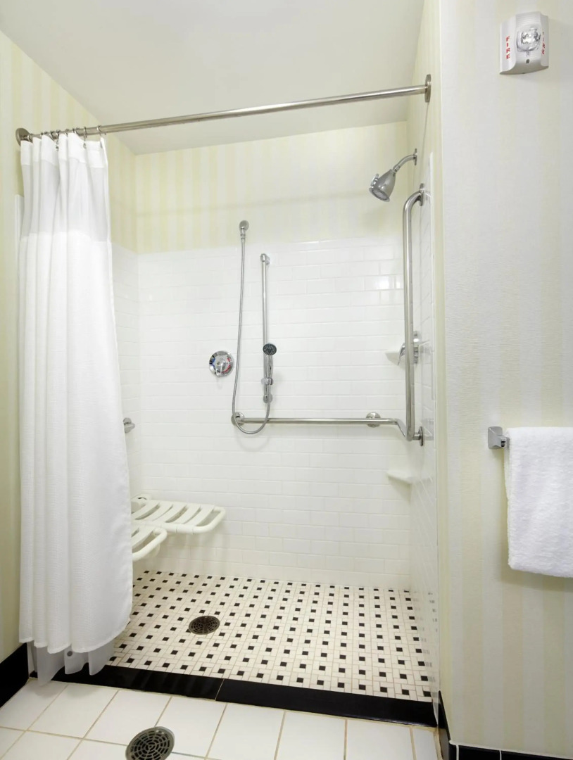 Fairfield Inn & Suites by Marriott Pittsburgh Neville Island