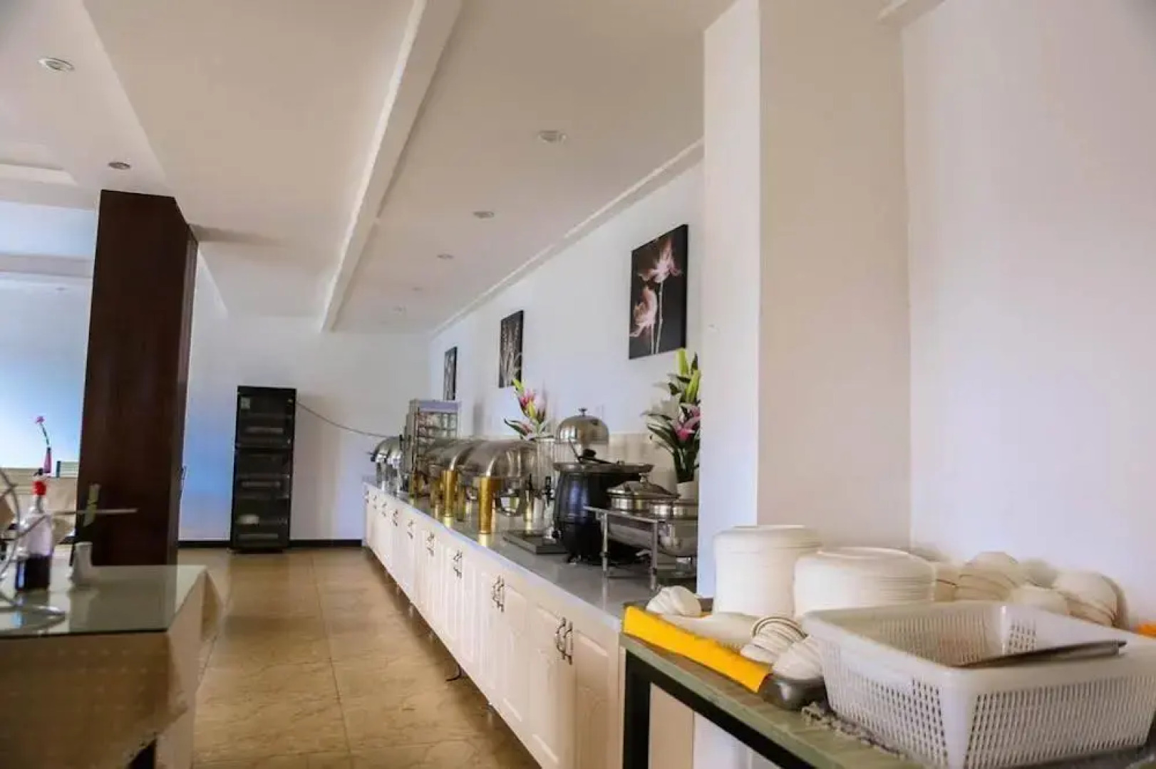 Kaili Business Hotel