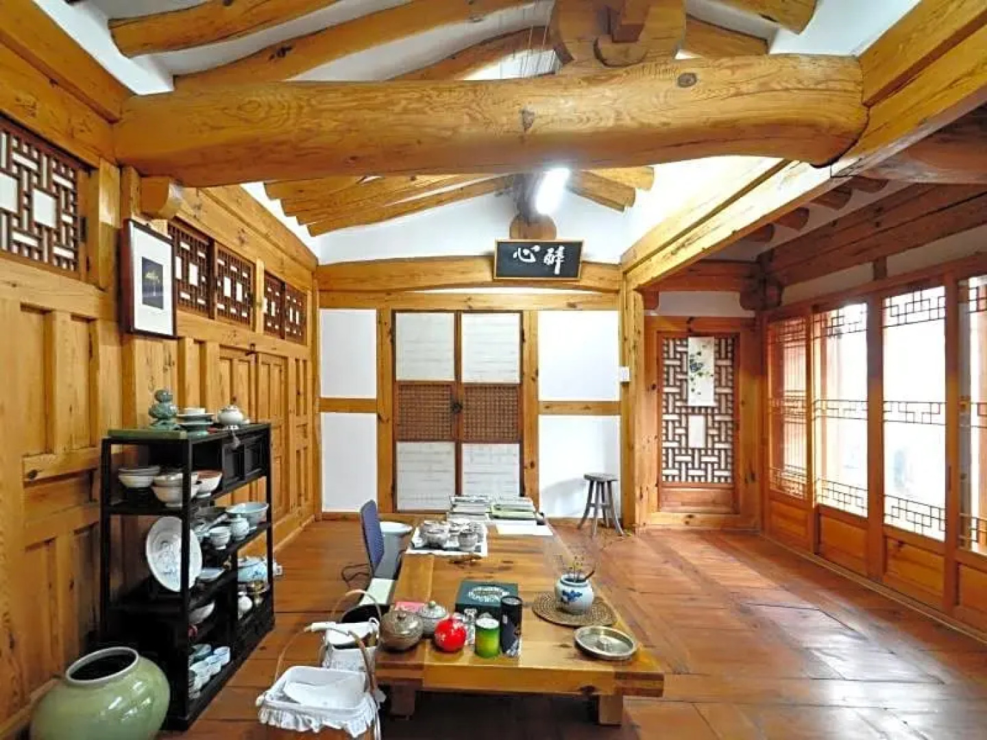 Gallery Jin Hanok Guesthouse