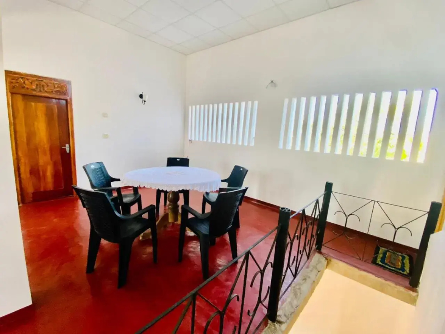 Hamba Hostel For Safari