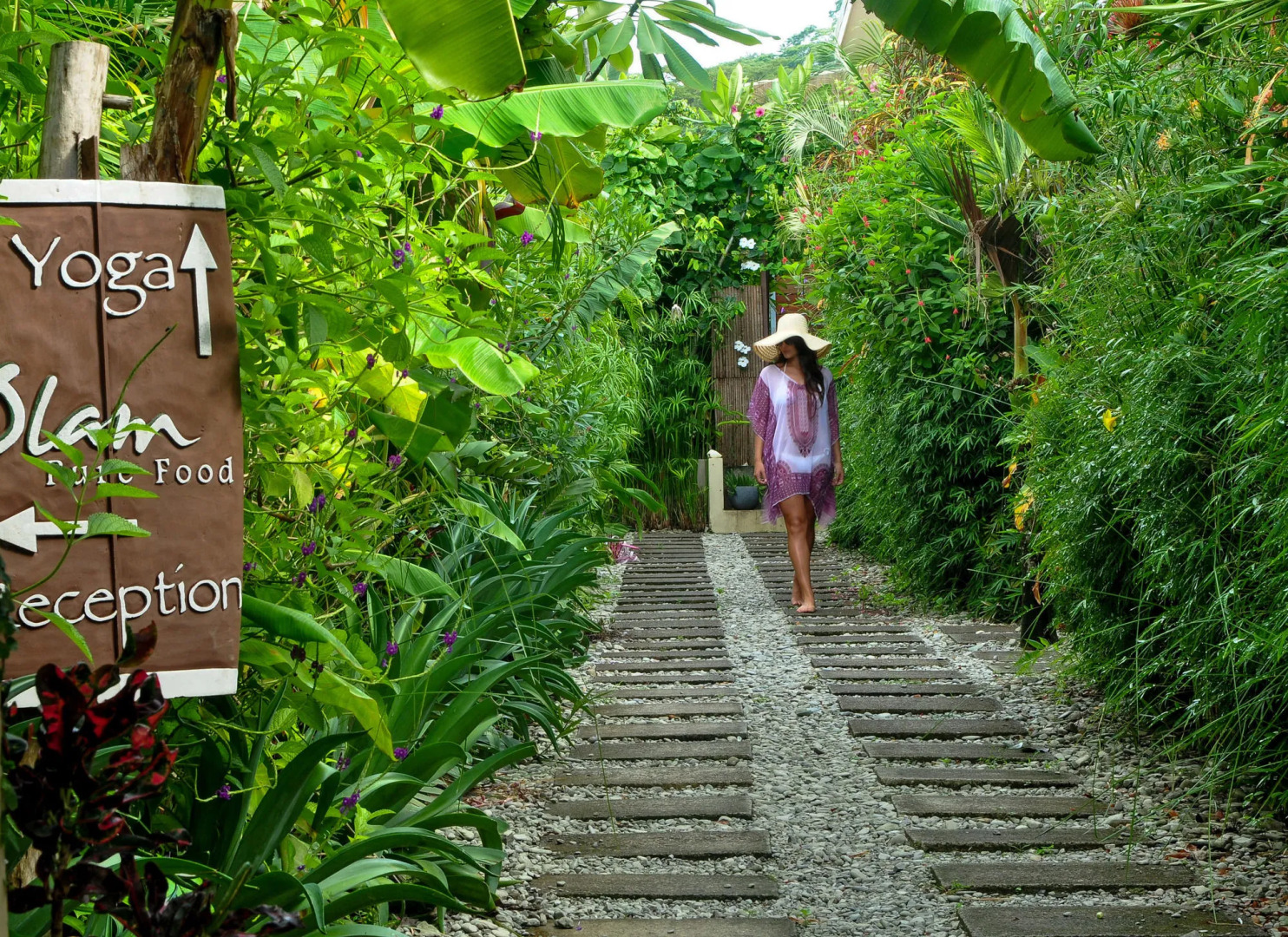 Nautilus Surf & Yoga Villas Santa Teresa