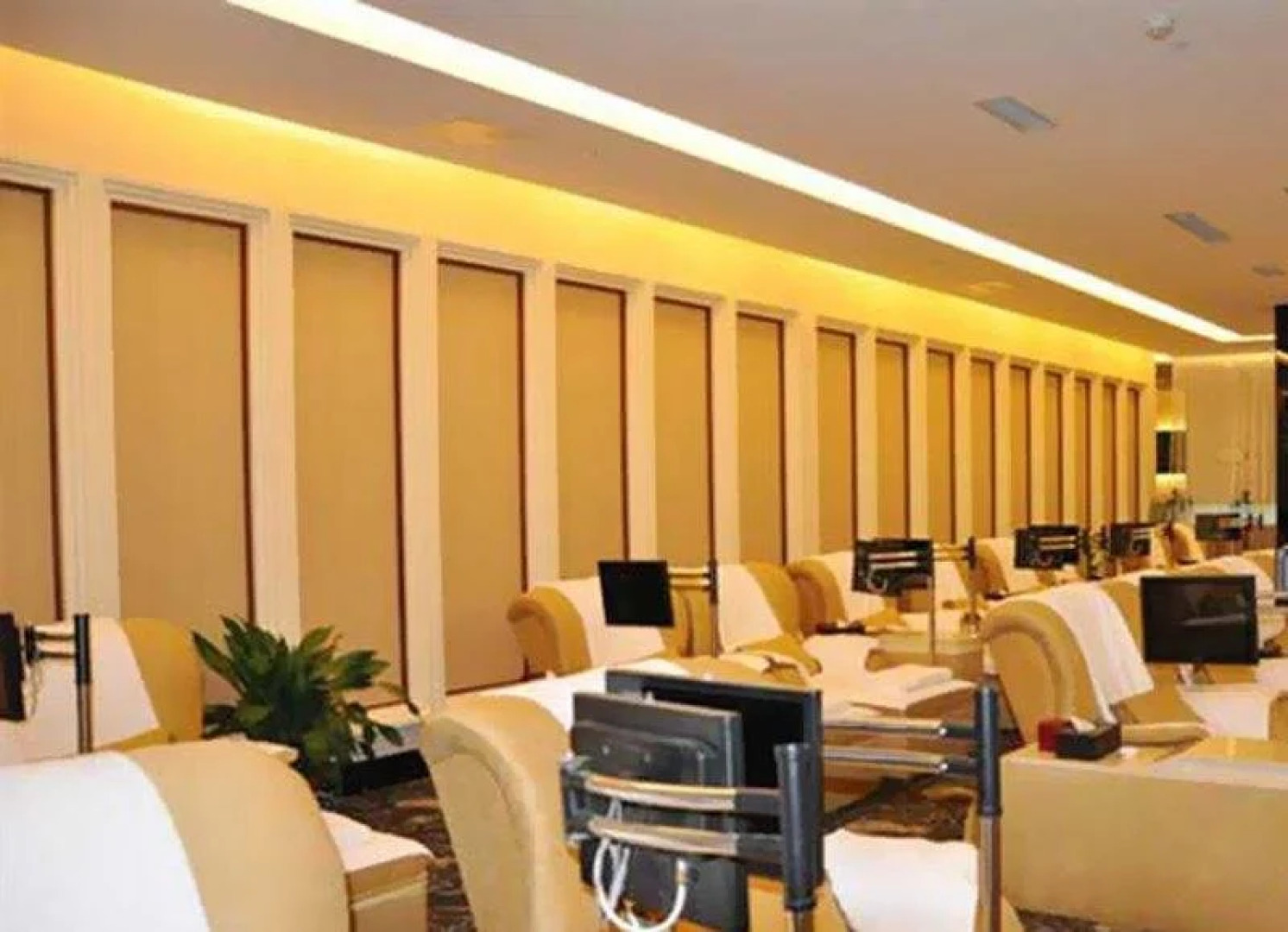 Jiasheng International Hotel