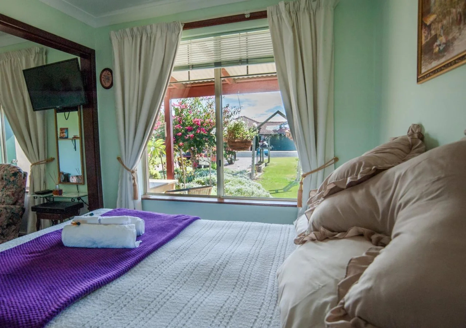 Busselton Marina Bed and Breakfast
