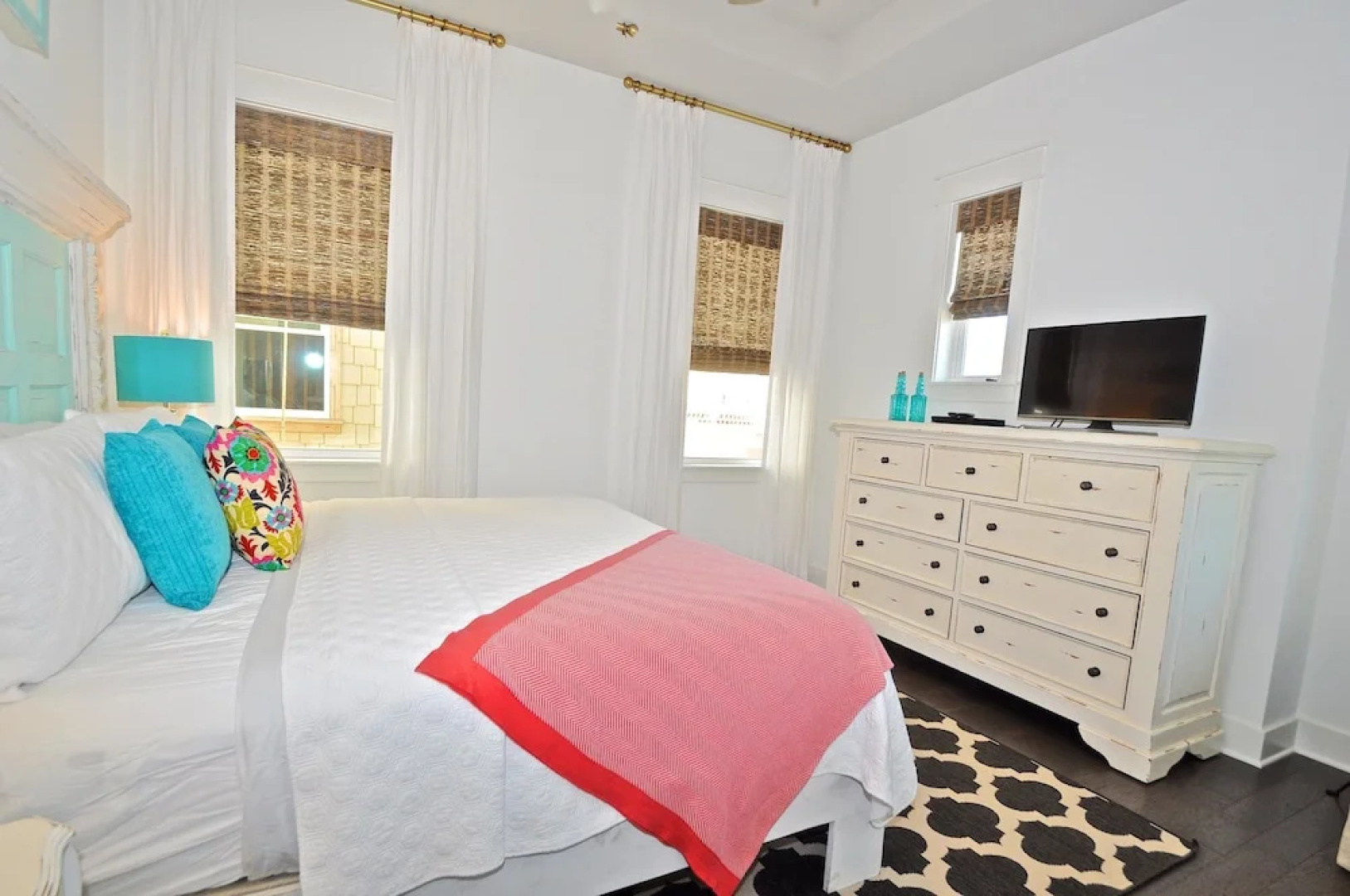 One More Day 3 Bedroom Condo By Coastal Dreamin