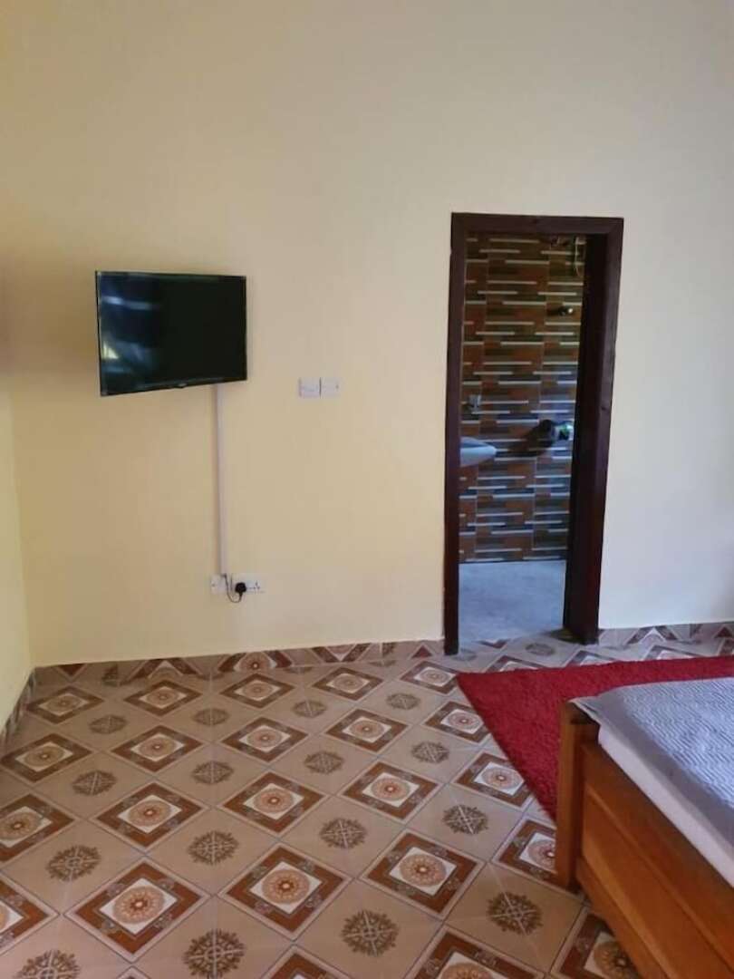 Da Highest Lounge Bar & Restaurant