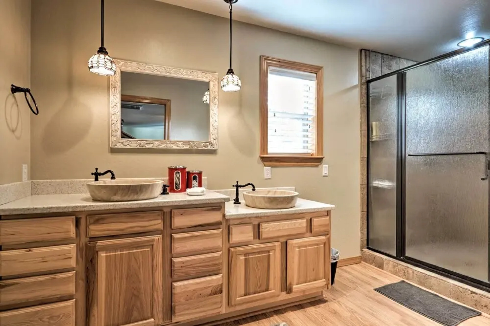 Sand Volleyball & Deck: Munds Park Getaway!