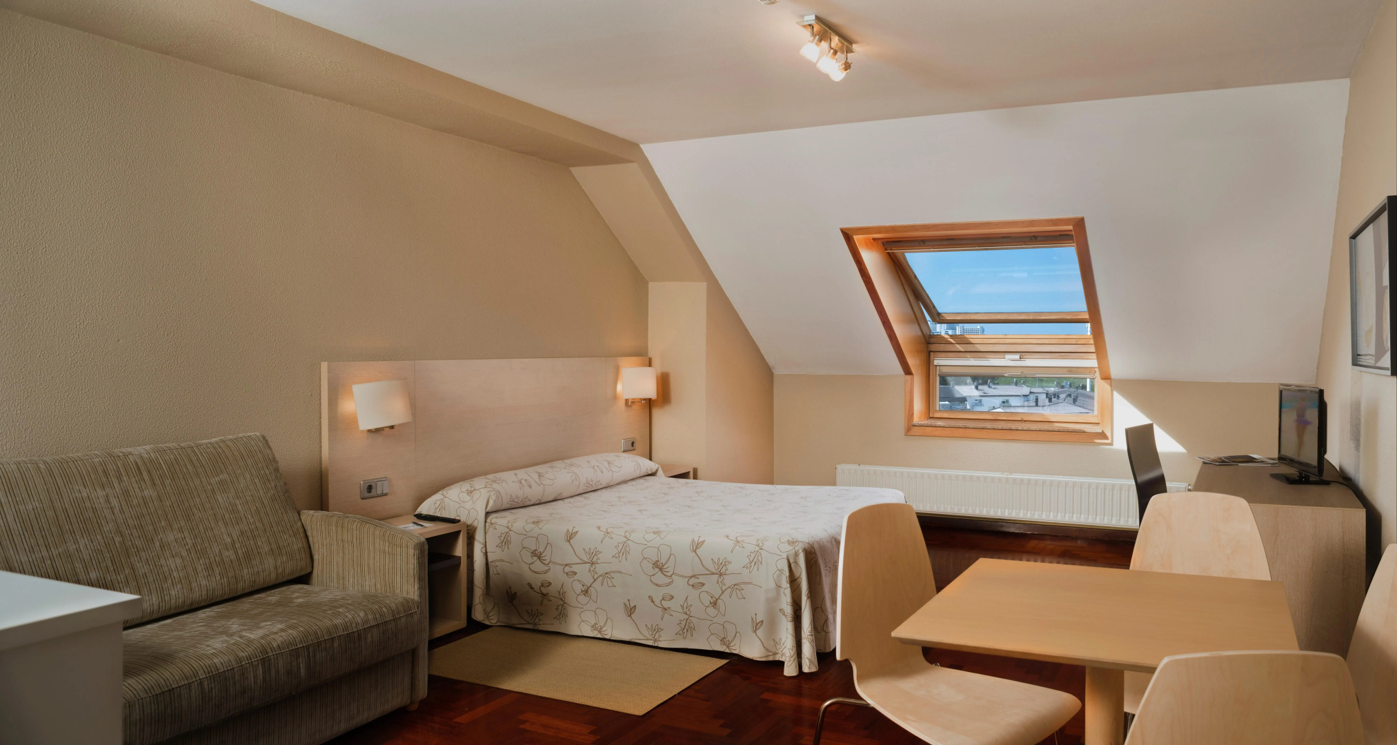 Apartamentos Portazgo