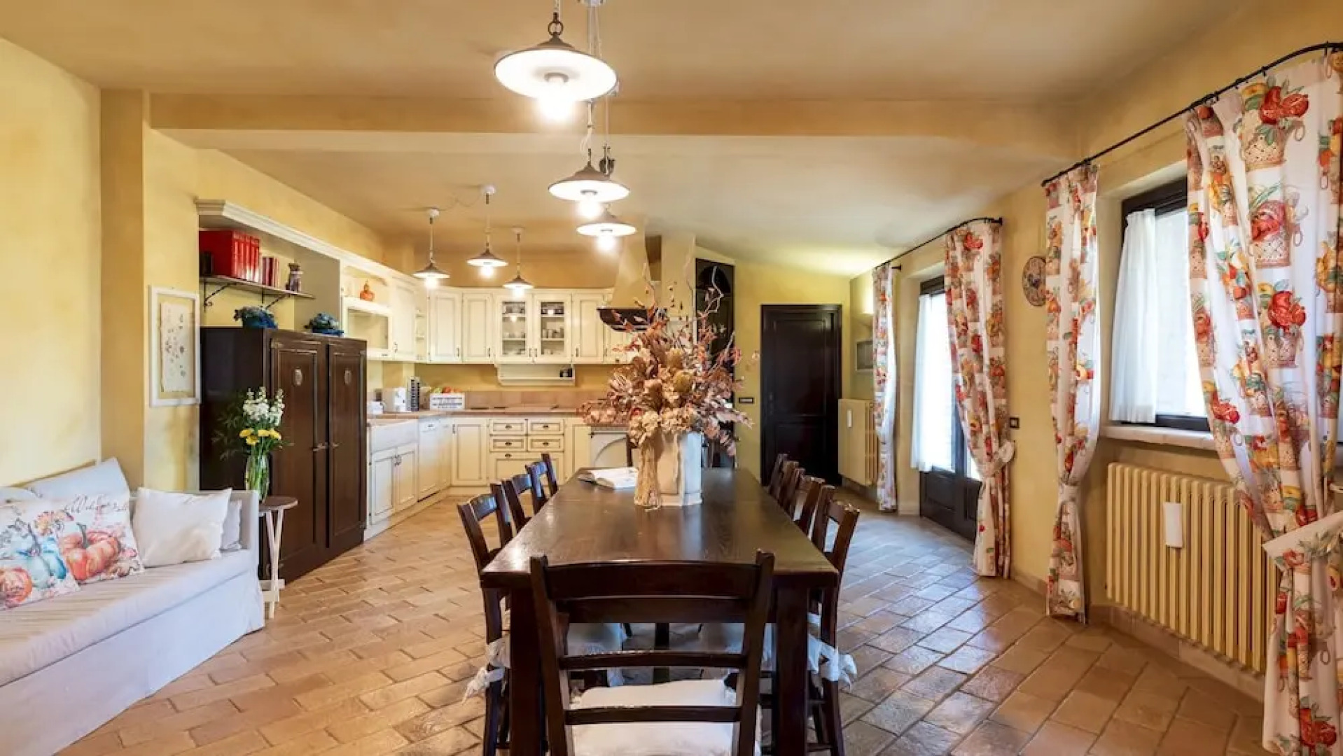 Villa Isotta 8 4 Emma Villas