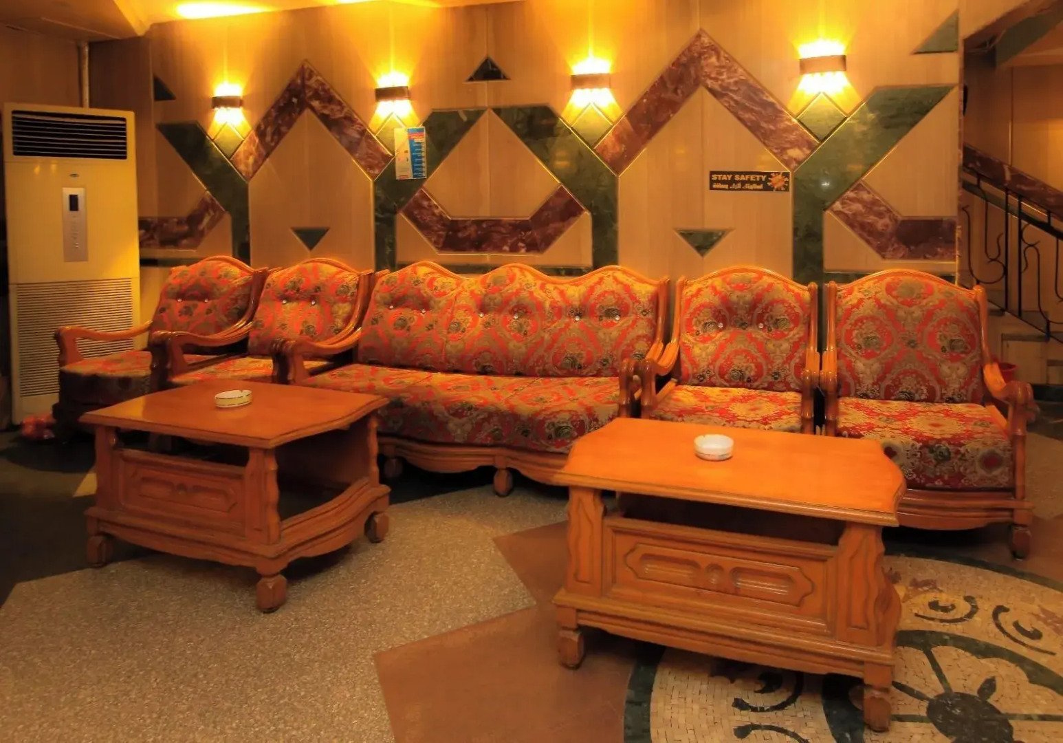 New Saint Catherin Hotel