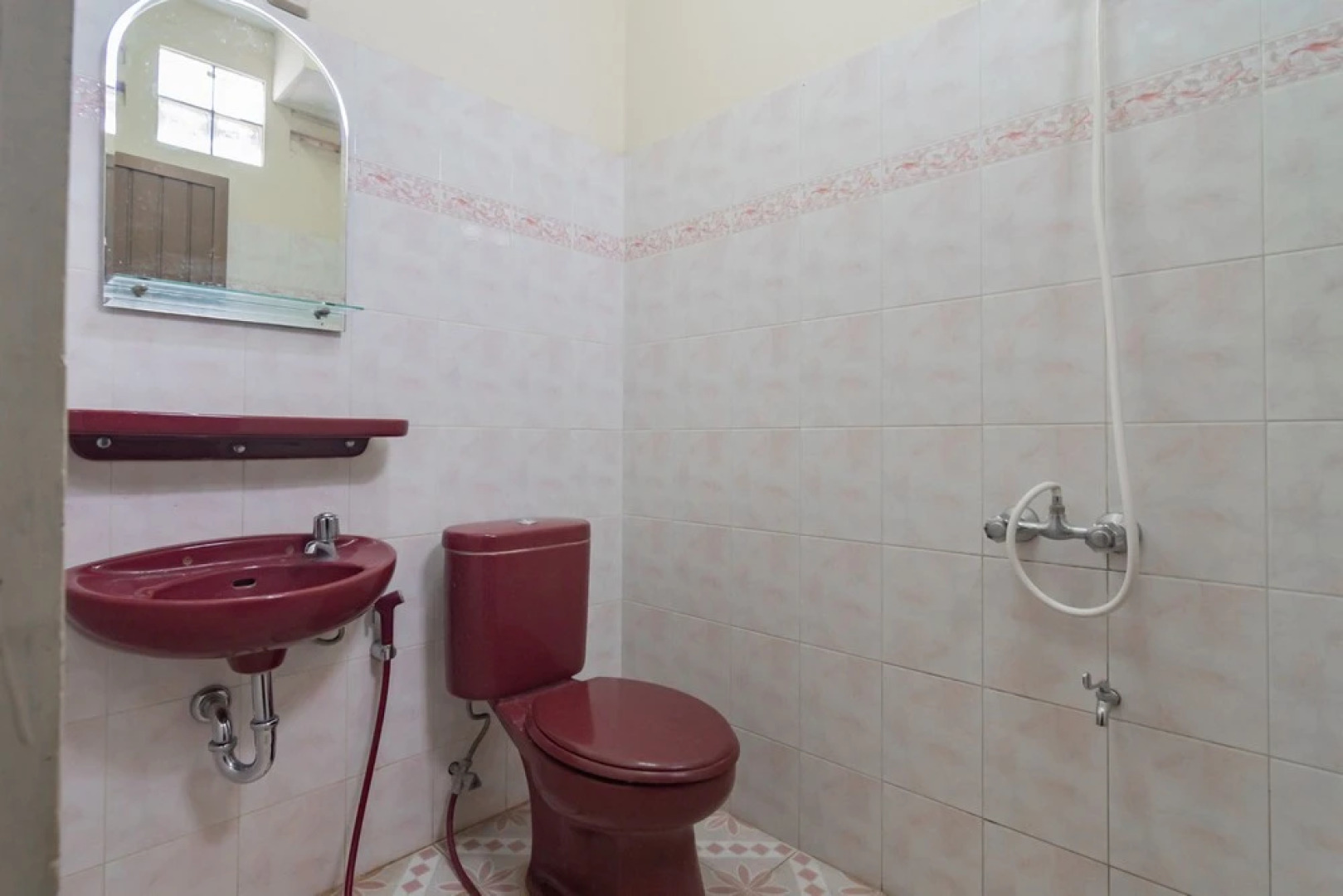 RedDoorz @ Achino Hotel Bandung