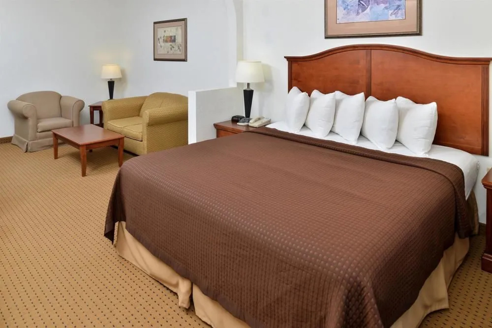 Americas Best Value Inn And Suites Carrollton