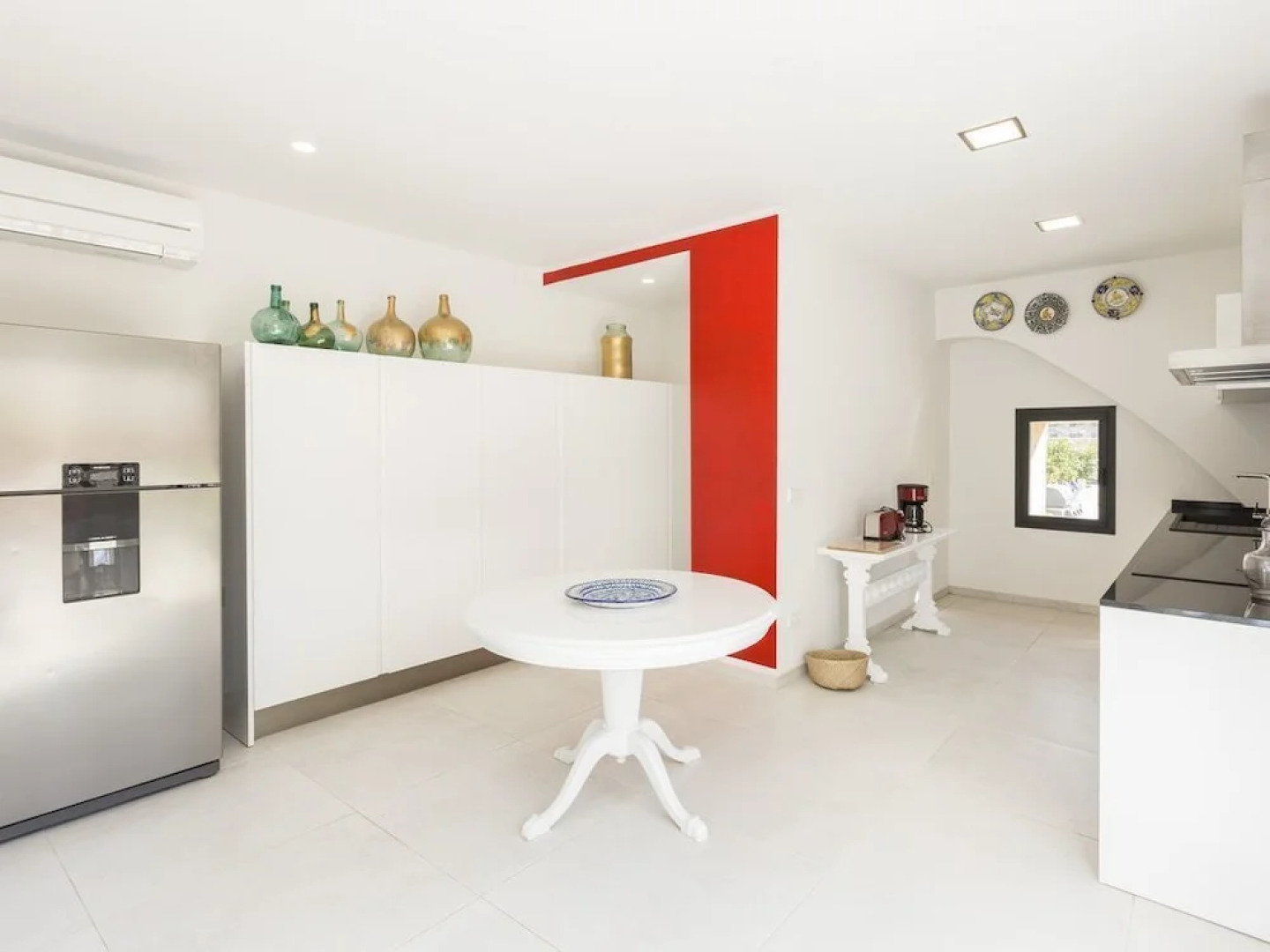 Residence by G Can Rochet