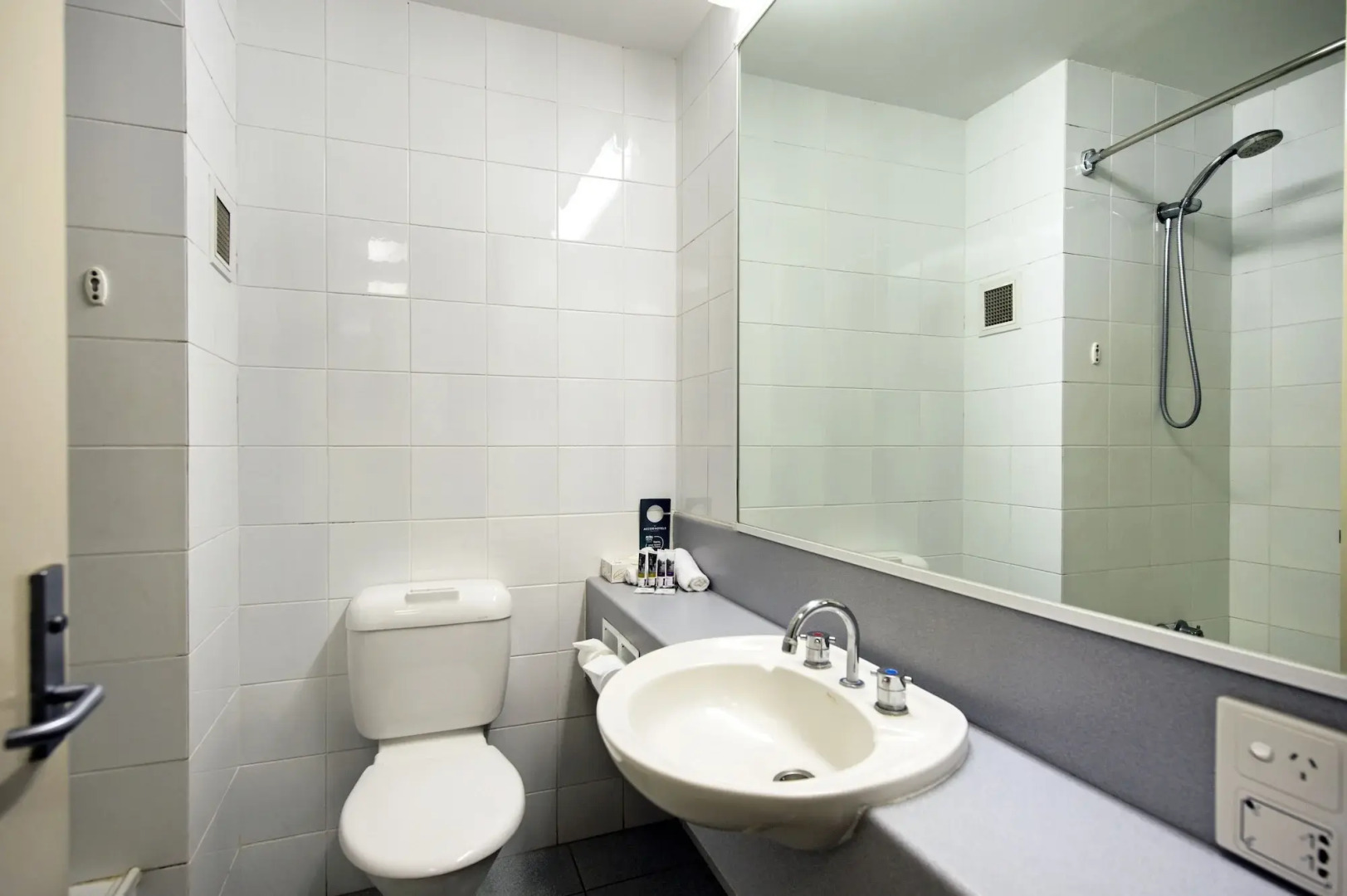 Mercure Kakadu Crocodile Hotel