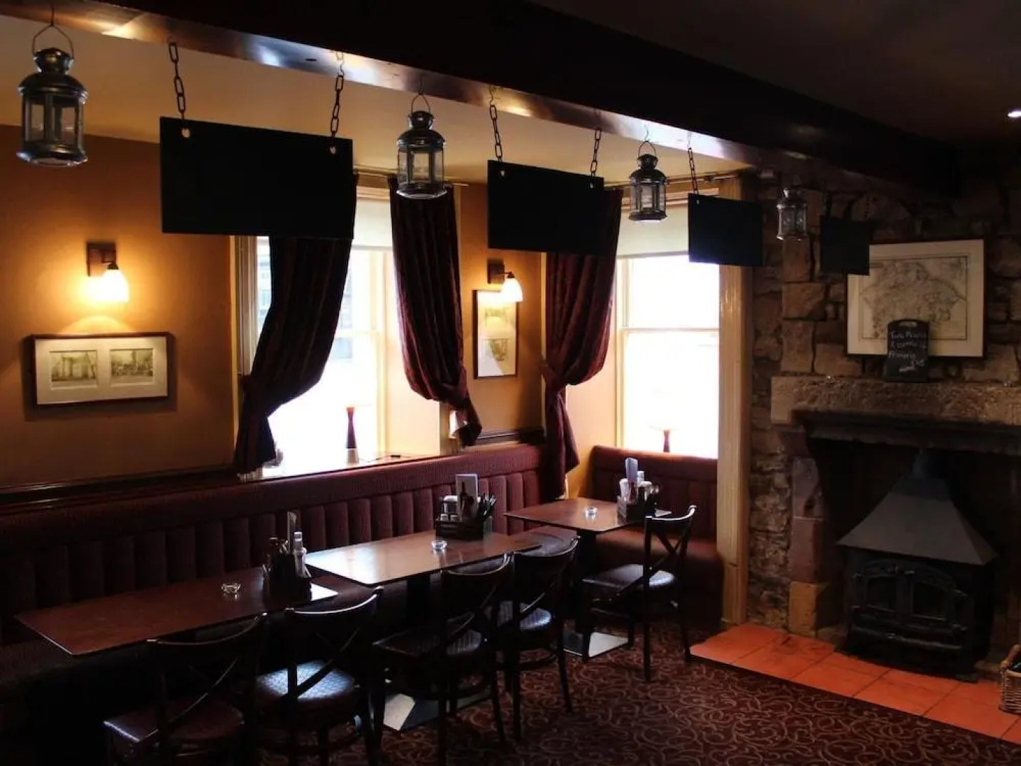 The Avenue Restaurant with Rooms at the Victoria I