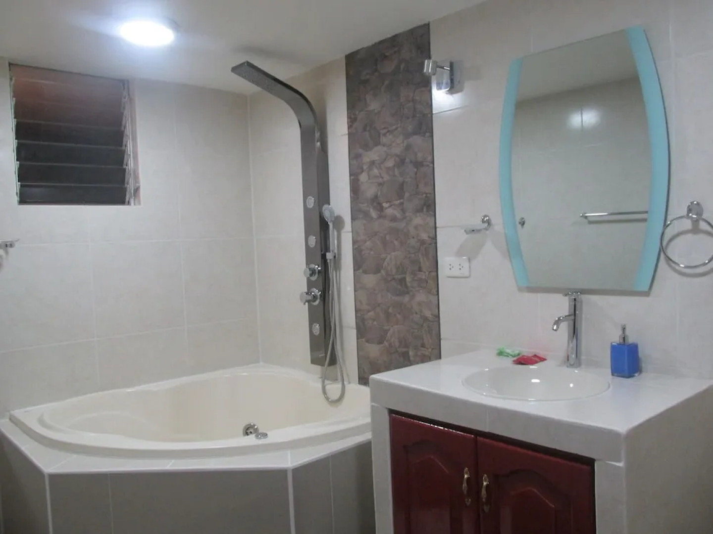 Hatun Wayna Inn Machu Picchu