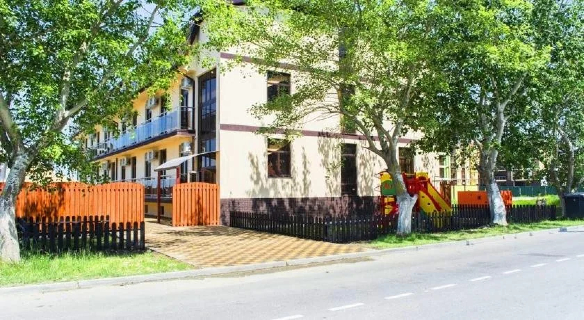 Aquarel Family Hotel