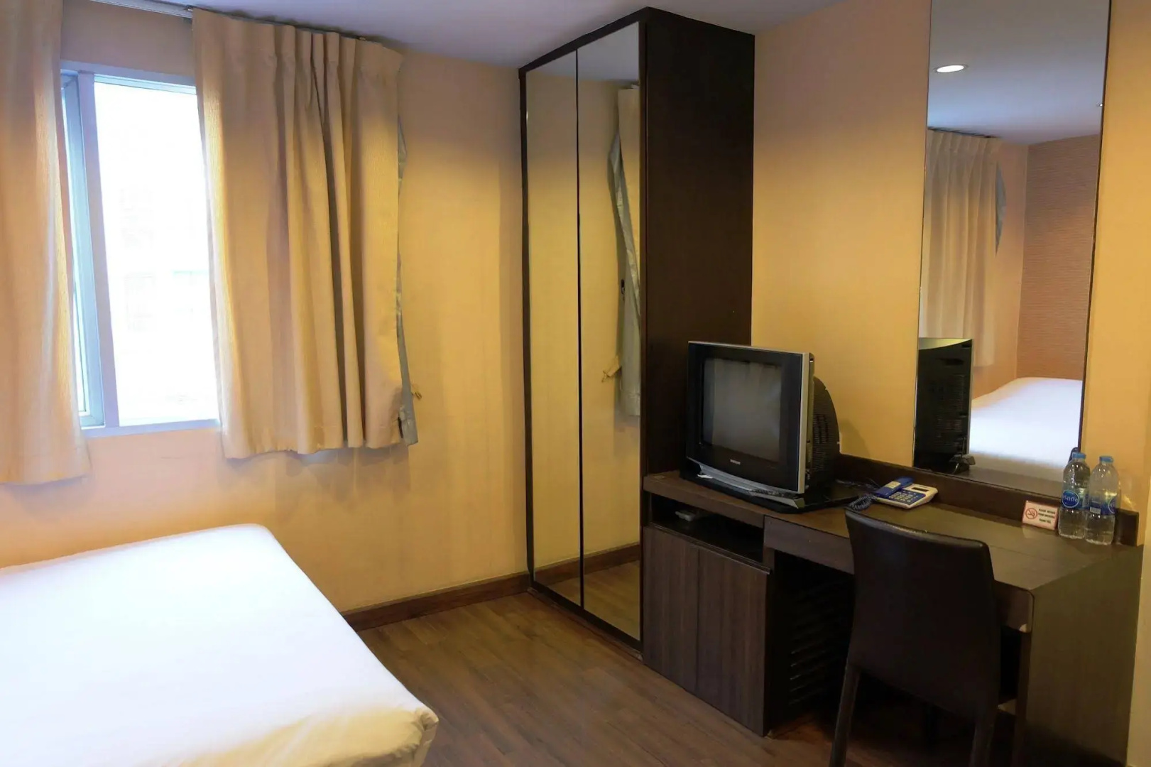 Take a Rest Hotel (Sukhumvit)